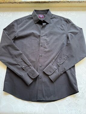 UNTUCKit Men's Size M Black Dress Shirt Long-Sleeve Collared Regular-Fit Top
